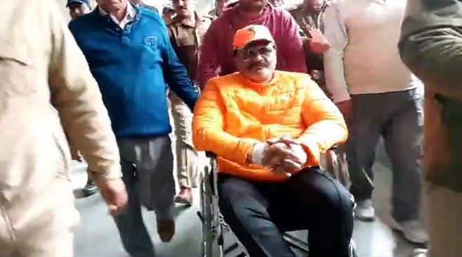 पूर्व विधायक कुंवर प्रणव सिंह चैंपियन को मिली जमानत, फायरिंग मामले में हैं जेल में थे बंद